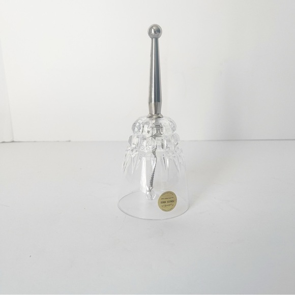 Princess House Other - princess house 24% Lead Crystal Bell with Silver handle